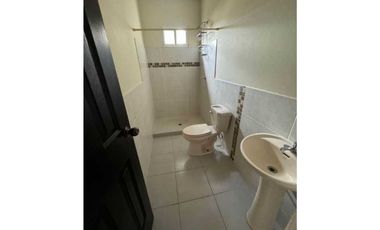 ALQUILO DUPLEX SIN MUEBLES BAGALA