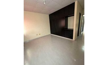 ALQUILO DUPLEX SIN MUEBLES BAGALA