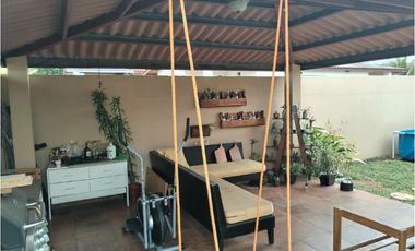 SEA CONFIABLE VENDE CASA EN BRISAS DEL GOLF, ARRAIJN