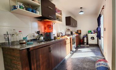 VENTA PH EN BERAZATEGUI / 4 AMBIENTES