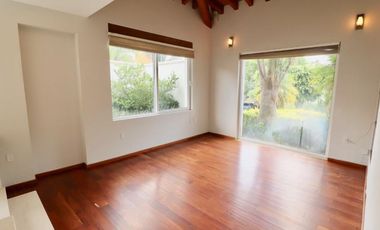 CASA EN VENTA EN CUMBRES DE MORELIA