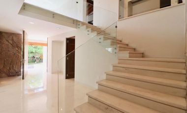 CASA EN VENTA EN CUMBRES DE MORELIA