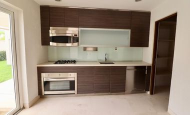 CASA EN VENTA EN CUMBRES DE MORELIA