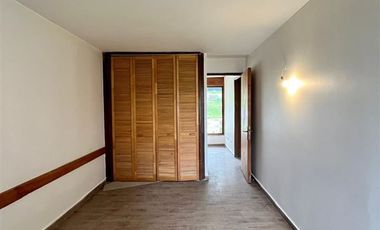 Casa en Arriendo en Lo Curro