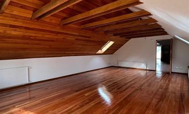 Casa en Arriendo en Lo Curro