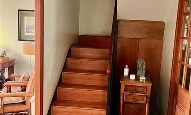 Casa en Venta en Calle EL MIRADOR // FRENTE AL COLEGIO MANQUEHUE