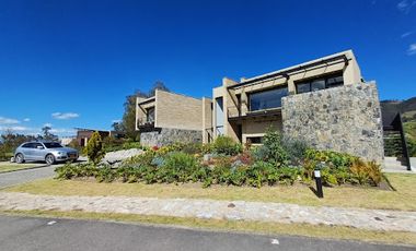 VENTA de CASAS en LA CALERA