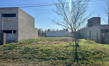 Terreno de 570 m2 en Venta Frente Sur (la mejor orientación) en Funes City