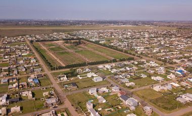 Terreno de 570 m2 en Venta Frente Sur (la mejor orientación) en Funes City