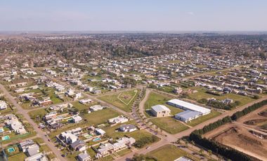 Terreno de 570 m2 en Venta Frente Sur (la mejor orientación) en Funes City