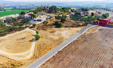 Excelentes terrenos en el desarrollo Las Campanas
