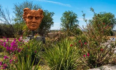 Excelentes terrenos en el desarrollo Las Campanas