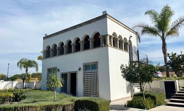 Excelentes terrenos en el desarrollo Las Campanas