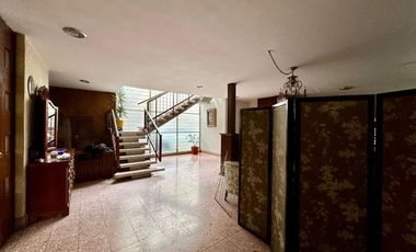 Casa en venta como terreno en San José Insurgentes