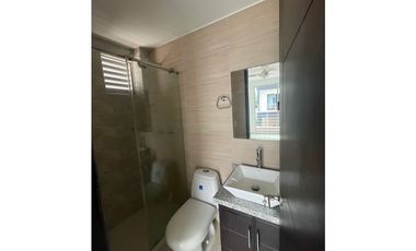 SE VENDE HERMOSA CASA DE DOS PLANTAS