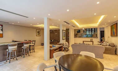 OBARRIO / DUPLEX / 500 M2 / 4 HABITACIONES / PISCINA / TERRAZA