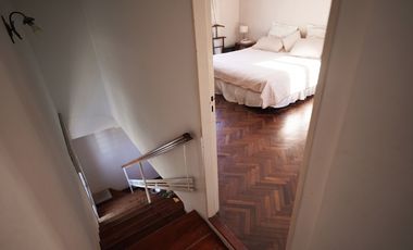 EN VENTA CASA PLANTA ALTA CALLE ALEM 3 DORMITORIOS