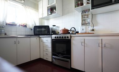 EN VENTA CASA PLANTA ALTA CALLE ALEM 3 DORMITORIOS