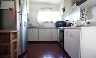 EN VENTA CASA PLANTA ALTA CALLE ALEM 3 DORMITORIOS