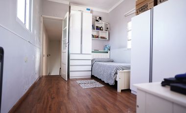 EN VENTA CASA PLANTA ALTA CALLE ALEM 3 DORMITORIOS