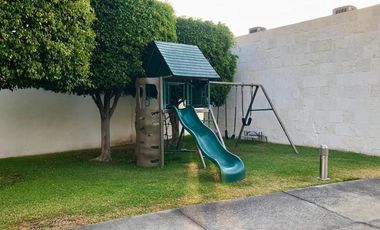 Departamento  en Paraíso Country Club Emiliano Zapata - CRB-1192-De