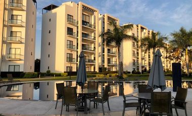 Departamento  en Paraíso Country Club Emiliano Zapata - CRB-1192-De