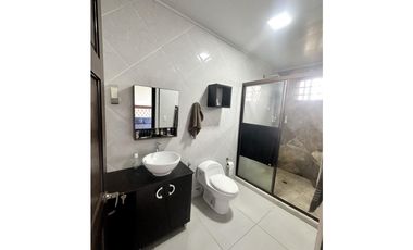 PENONOME / LLANO HERMOSO / 312 M2 / 2 NIVELES / 5 HABITACIONES
