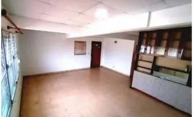 VENDO CASA CON AMPLIO TERRENO DE 1000 MTS 2, EN SAN ANTONIO!!!