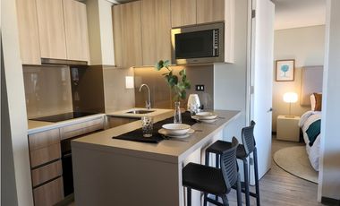 ARRIENDO METRO TOESCA / EJERCITO / CLAUDIO GAY
