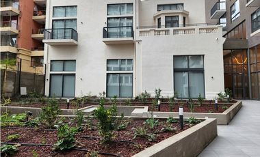 ARRIENDO METRO TOESCA / EJERCITO / CLAUDIO GAY