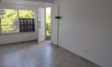 DEPARTAMENTO DE 2 AMBIENTES AL FRENTE EN ALQUILER