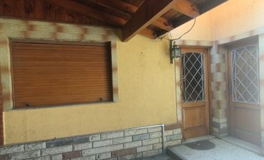 Departamento Tipo Casa en venta en Lanus Este