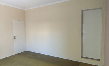 Departamento Tipo Casa en venta en Lanus Este