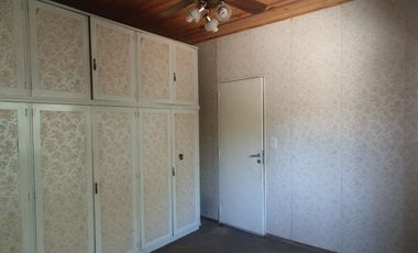 Departamento Tipo Casa en venta en Lanus Este