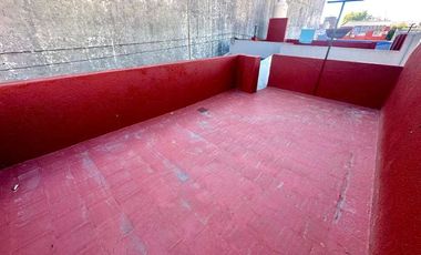 Casa PH en venta en Lanus Este