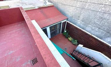 Casa PH en venta en Lanus Este