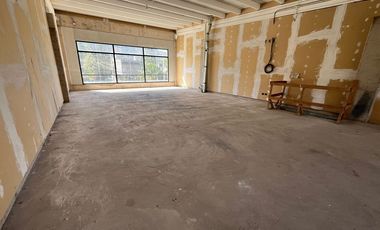 Local Comercial en Segundo Piso 114 MT2