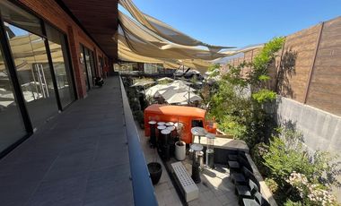 Local Comercial de 117 MT2 en Segundo Piso.