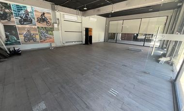 Espectacular Local Comercial en Strip Center Los Trapenses
