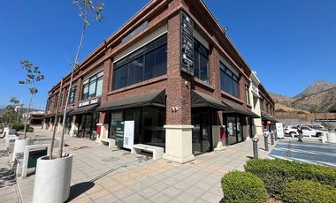 Espectacular Local Comercial en Strip Center Los Trapenses