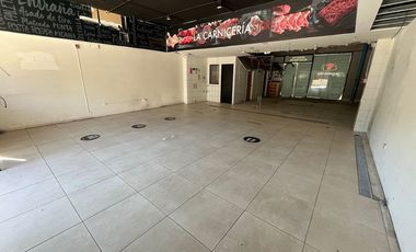 Arriendo Local Comercial Primer Piso.