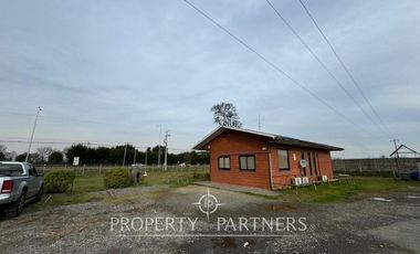 Se arrienda terreno comercial  ubicado en Lautaro de 1.700 m2 a orilla de carretera