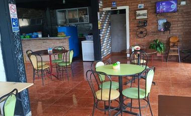 CASA EN VENTA UBICADA EN IBARRA, CON HERMOSA VISTA A LA LAGUNA