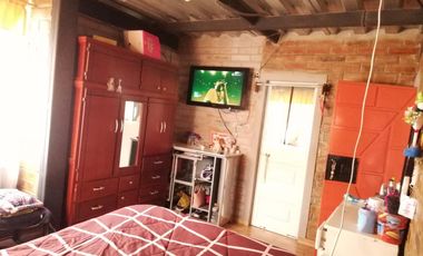 CASA EN VENTA UBICADA EN IBARRA, CON HERMOSA VISTA A LA LAGUNA