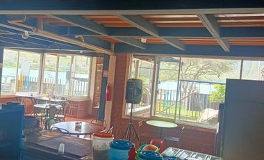 CASA EN VENTA UBICADA EN IBARRA, CON HERMOSA VISTA A LA LAGUNA