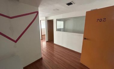 RENTA DE OFICINA ACONDICIONADA DE 95 M2 RIO RHIN, CUAUHTEMOC