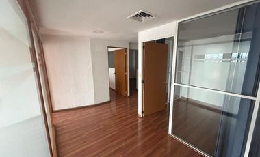 RENTA DE OFICINA ACONDICIONADA DE 95 M2 RIO RHIN, CUAUHTEMOC