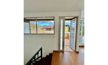 CASA EN VILLA LOS PINOS EN VENTA, CAJICA