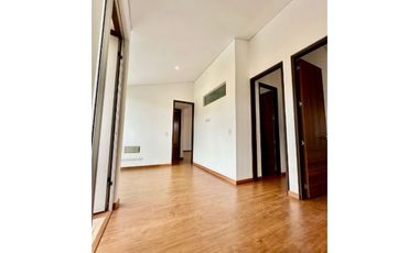 CASA EN VILLA LOS PINOS EN VENTA, CAJICA