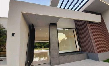 Casa campestre de lujo en Cerritos-Pereira